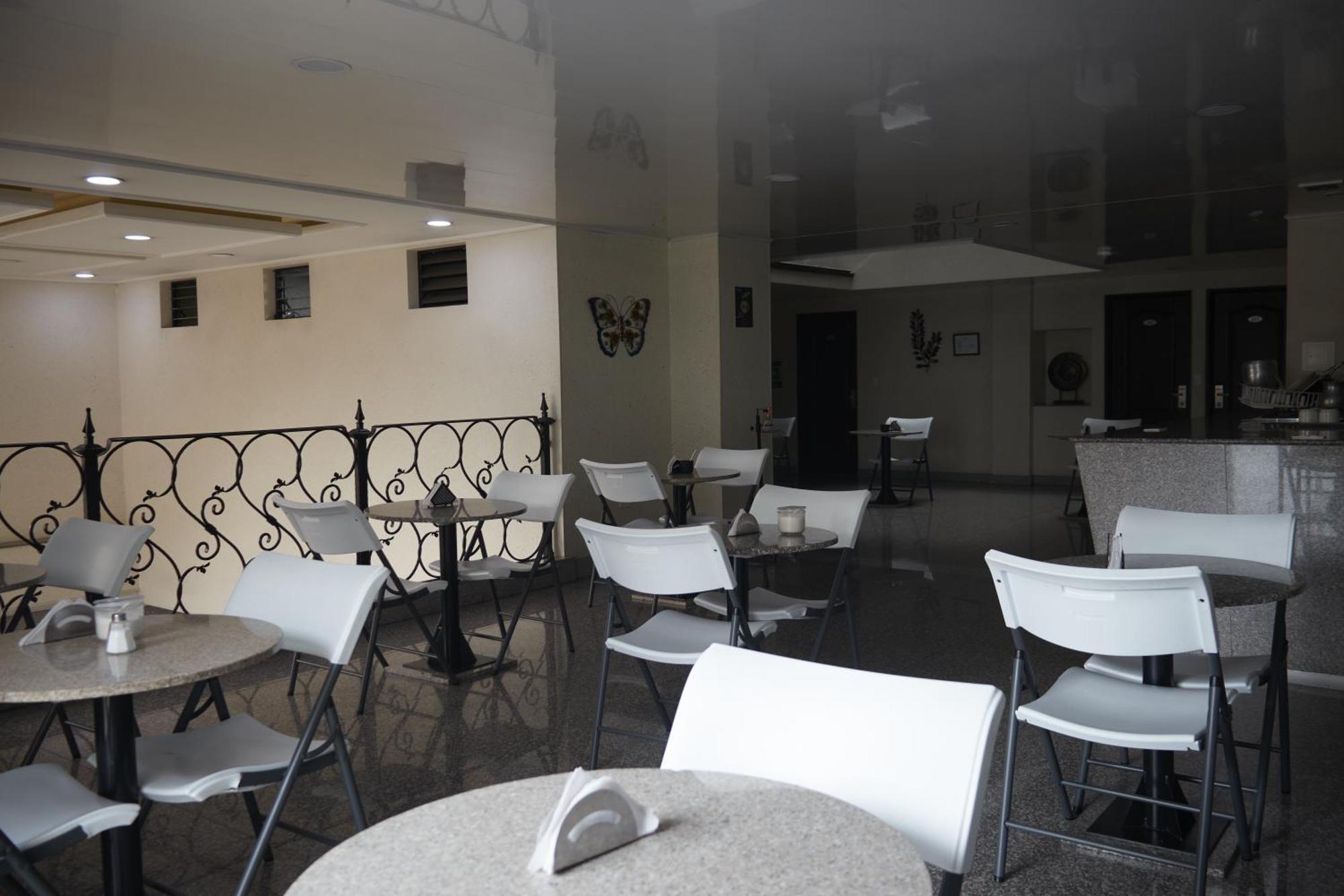 Hoteles Bogota Inn Santa Barbara Usaquen — Photos 2